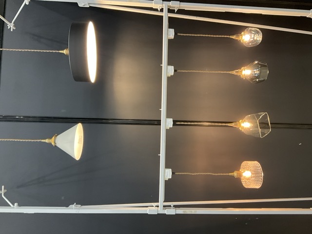 真鍮金物の世界