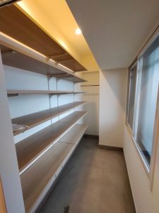 1C1FB9A0-BEC6-4A04-B79C-14408E1CAEED