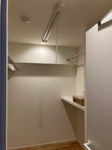 69B6B3E2-BF2D-4E28-B52F-71B678BD4929