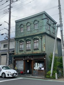 3BAB2F43-30EB-41A7-A871-F54B1533B4AB