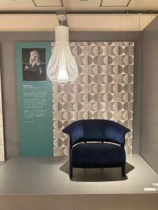 LINE_ALBUM_デザインダイアローグ_220419_152