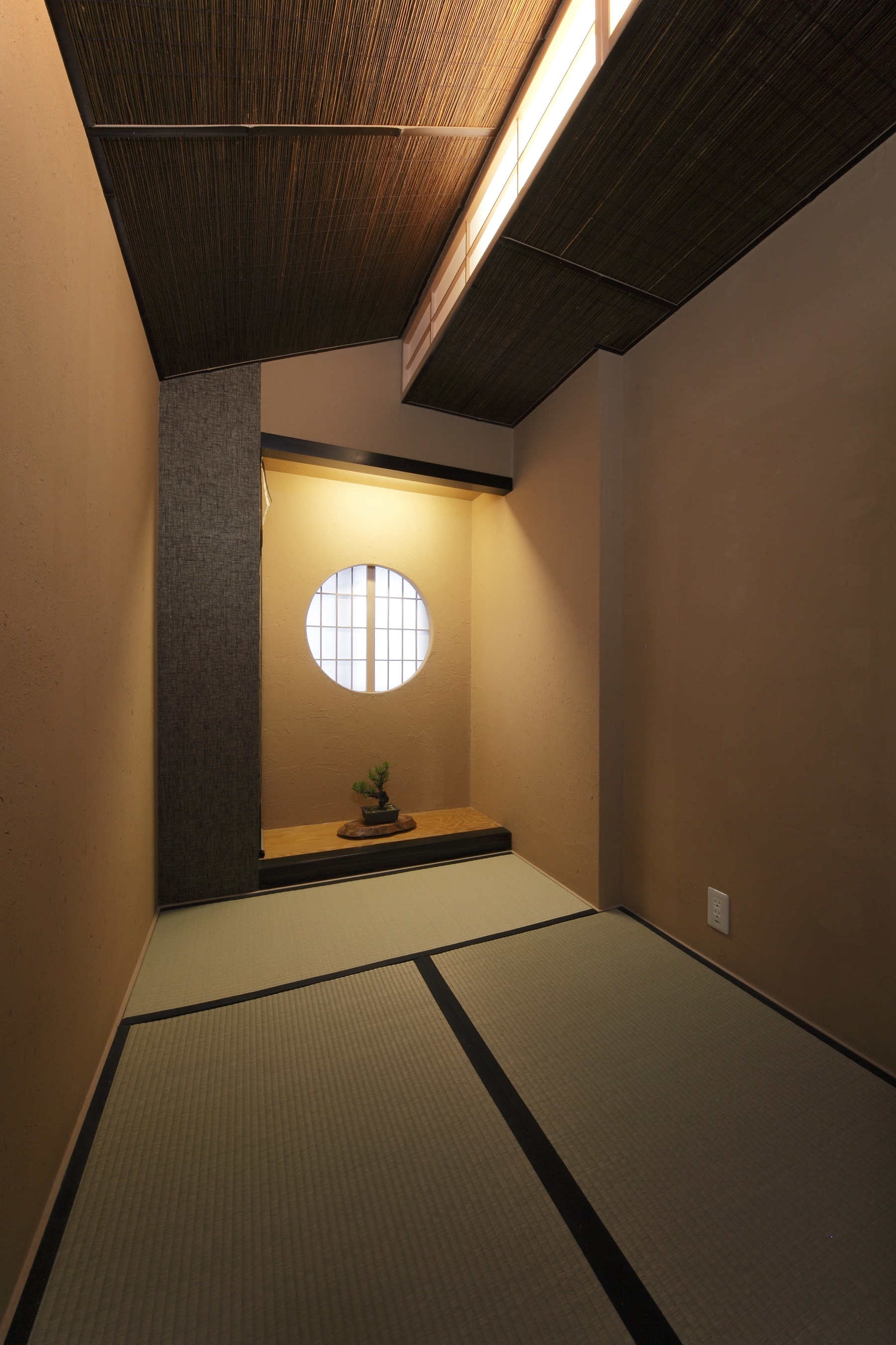 様々な素材を使った和の空間