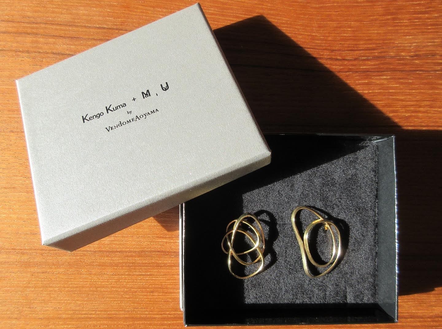 アシンメトリーのデザイン