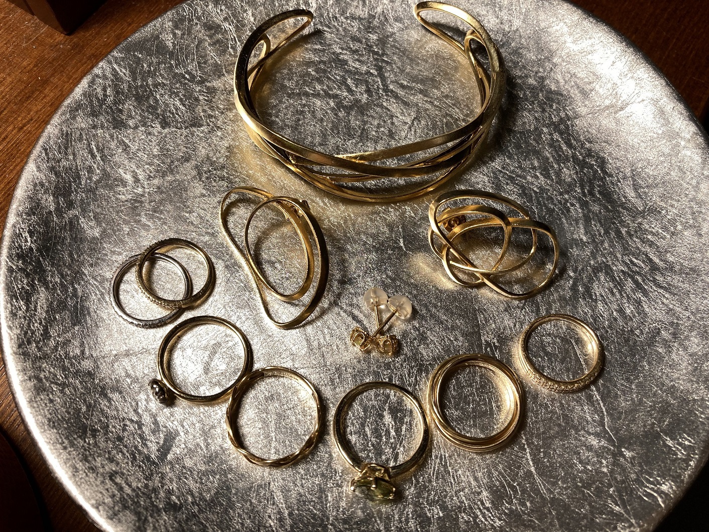 光源による見え方の違い