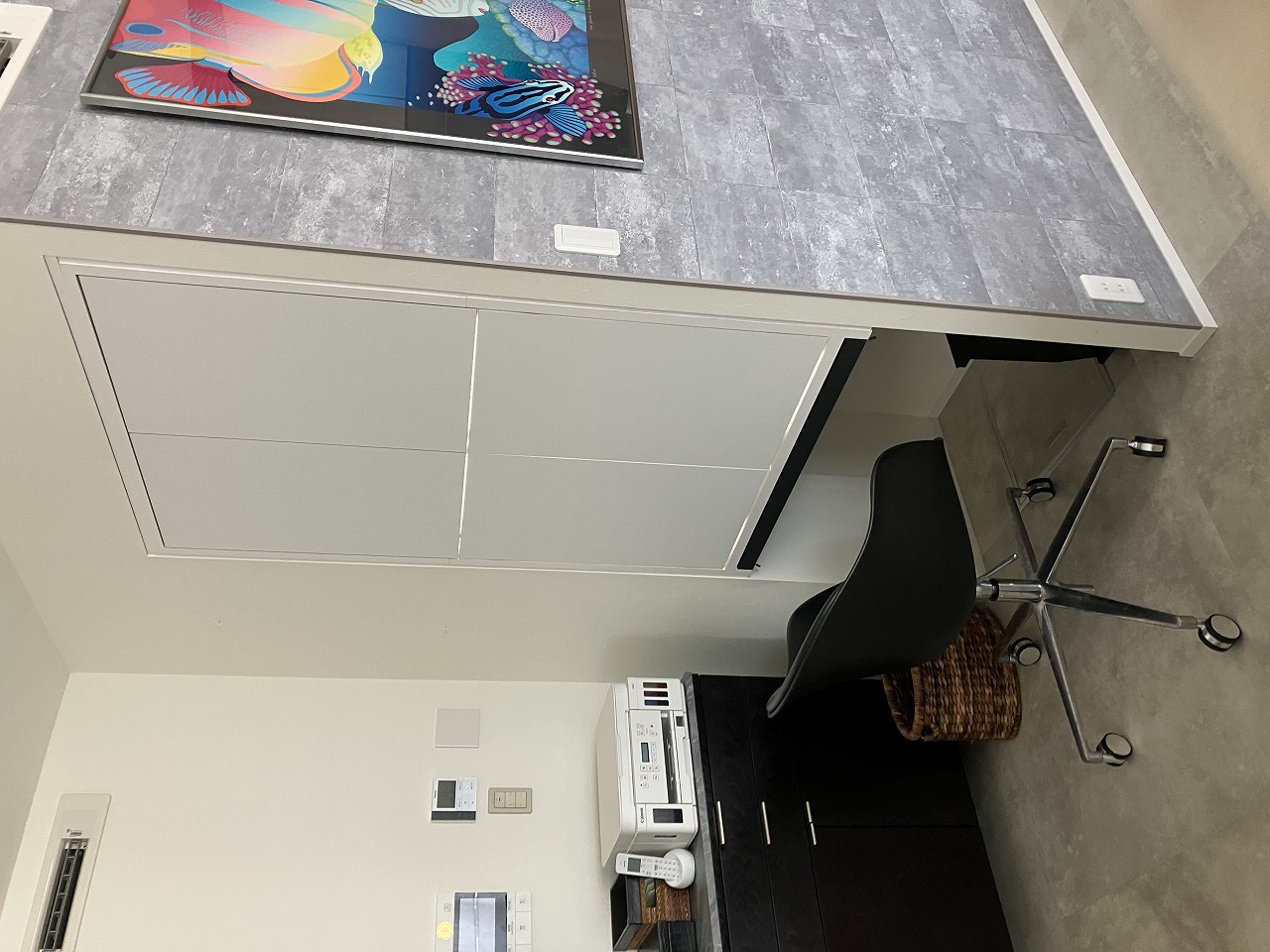 ごちゃごちゃを見せない隠せるワークスペース