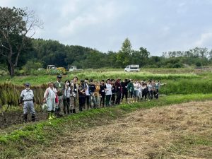 LINE_ALBUM_2022年9月27日 農業研修(稲刈り)_220930_137