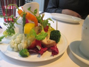 アクアパッツアの野菜バーニャカウダ