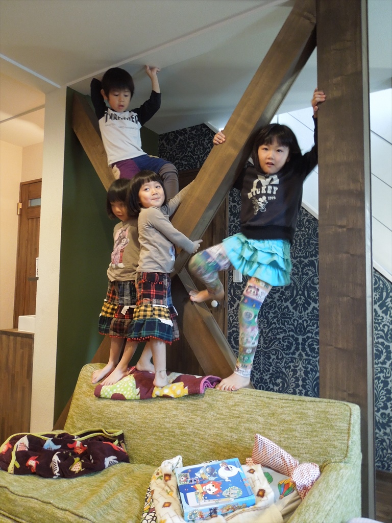 雑誌取材に同行！～映画「アメリ」のようなお宅でママ友パーティー～