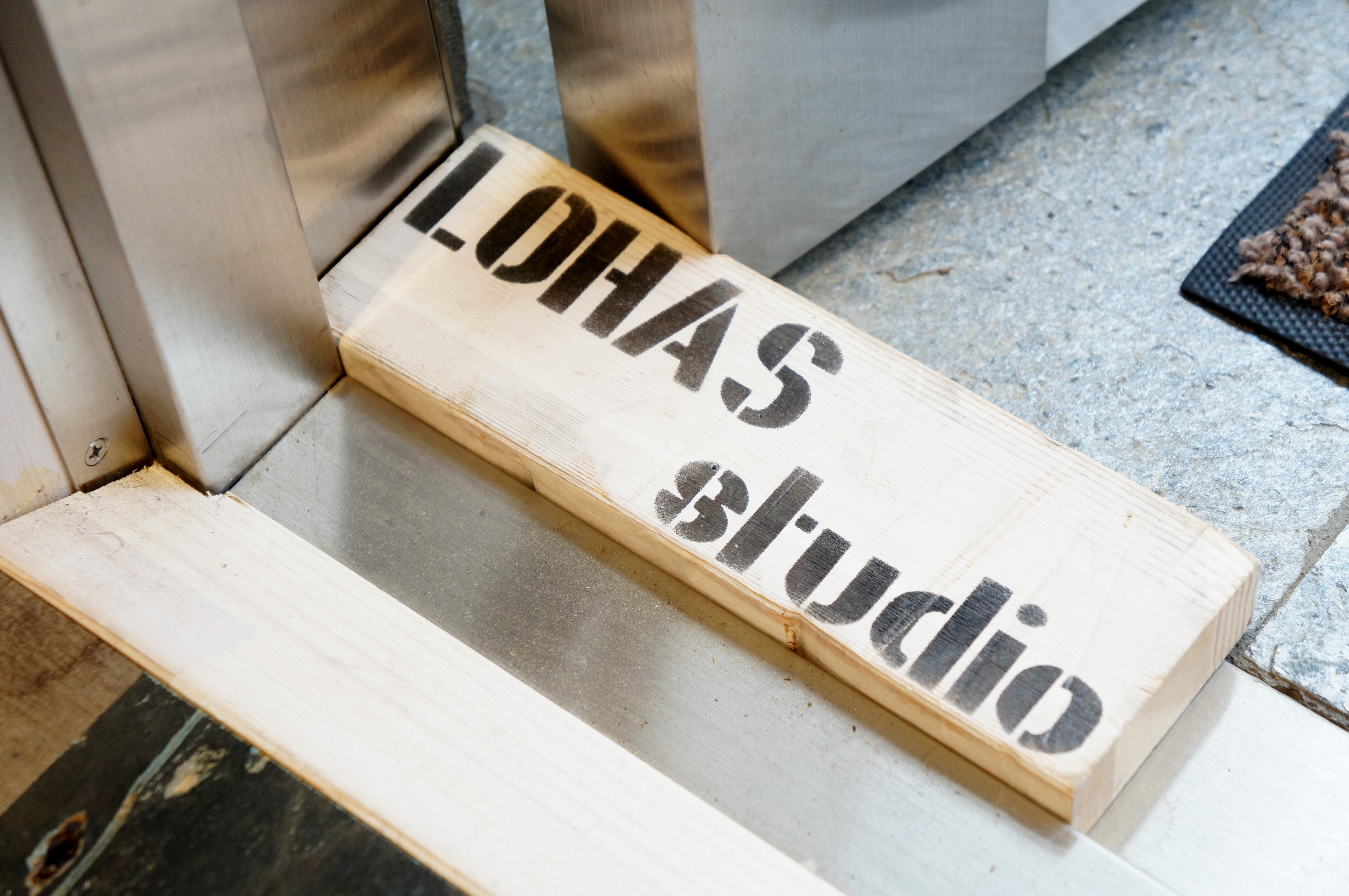 ステンシル思案中・・・