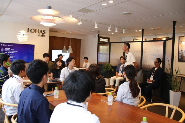 2019年度新卒採用会社説明会行ってます。