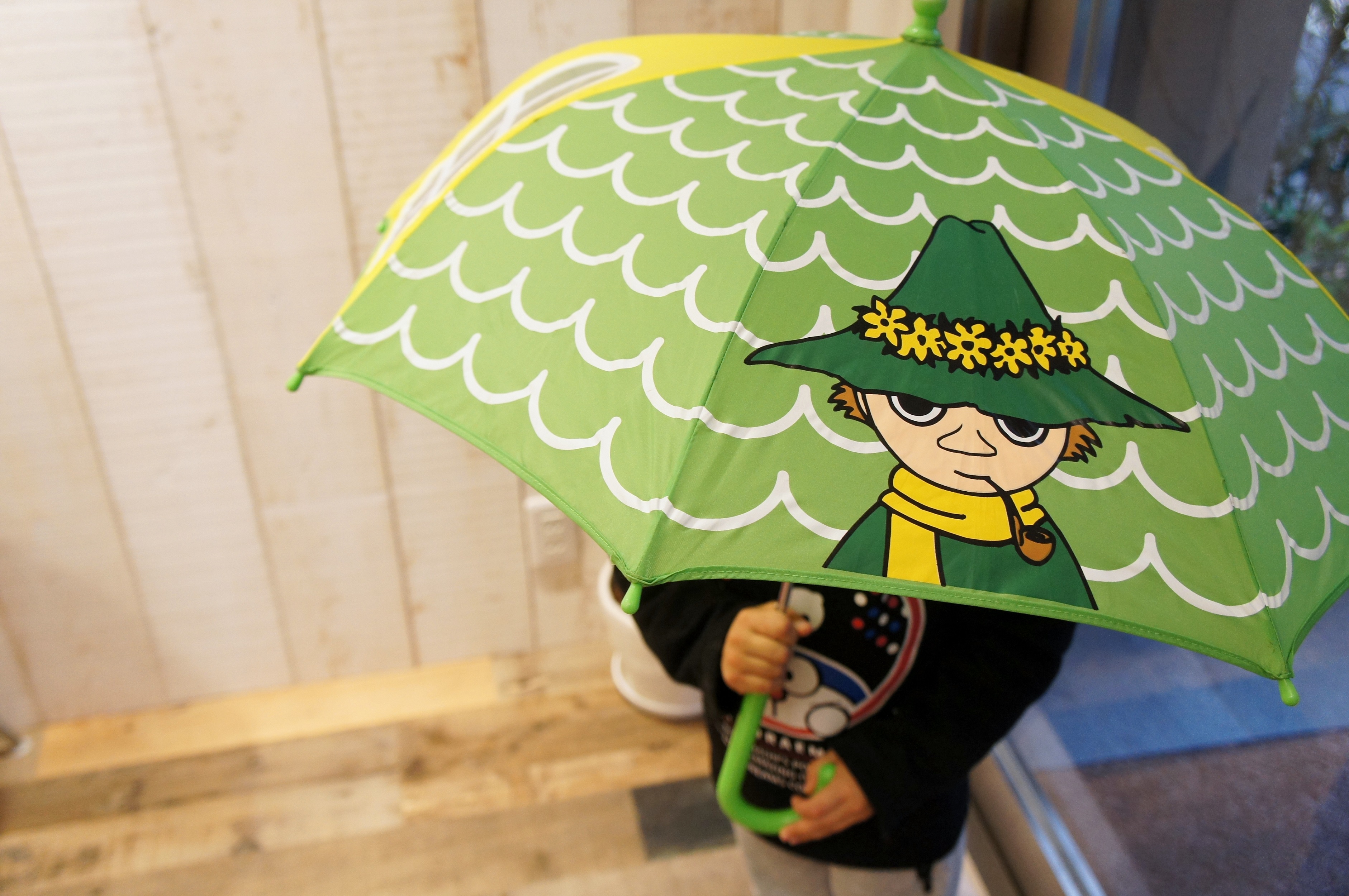 羊毛フェルトでつくるクリスマスオーナメントワークショップを開催しました。