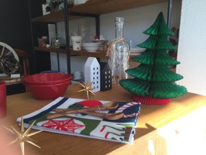 ハニカムペーパーのクリスマスツリー②