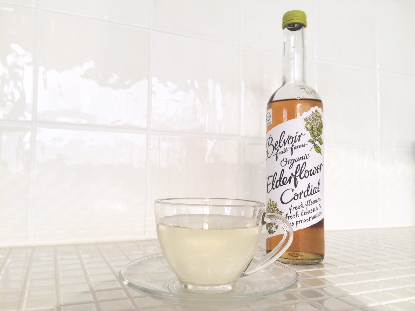 ドリンク新作　*　さっぱり高知県のゆずジュース　＆　エルダーフラワー