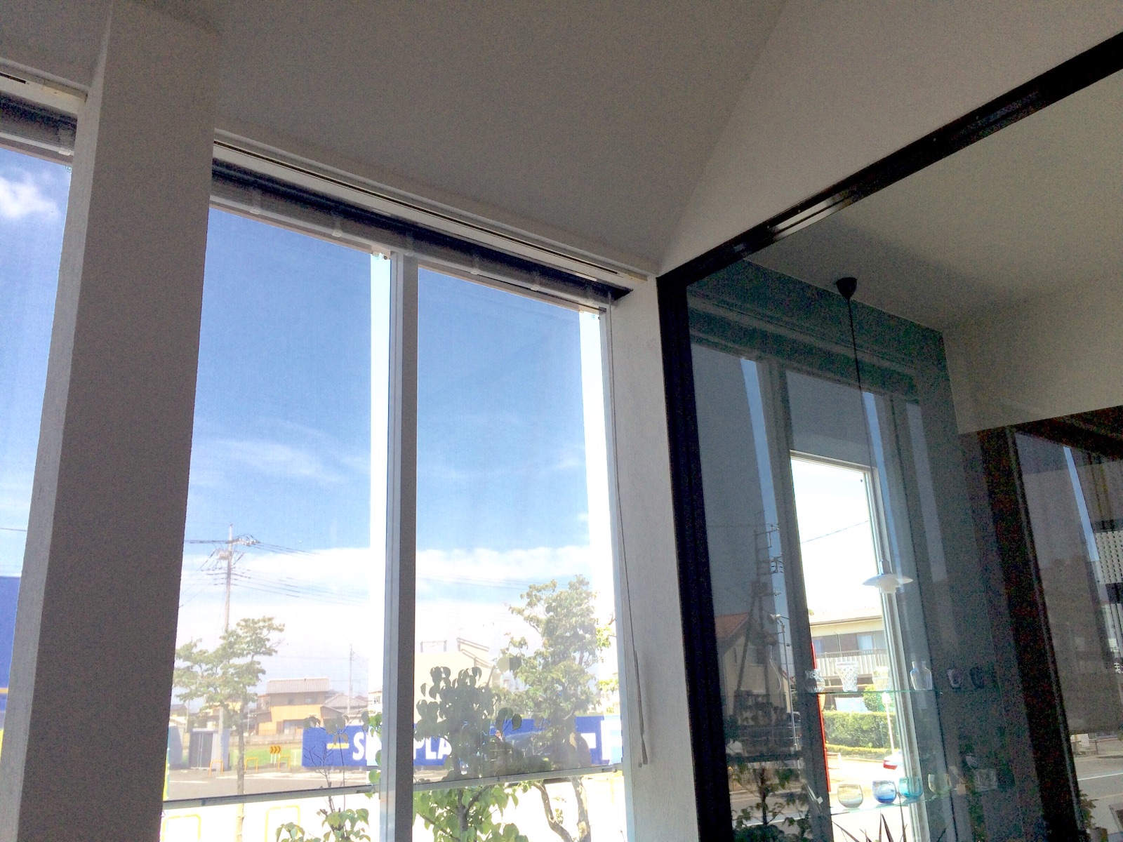 夏の日差し対策は外からがおすすめ　!!!　本日深谷まつり開催　♪