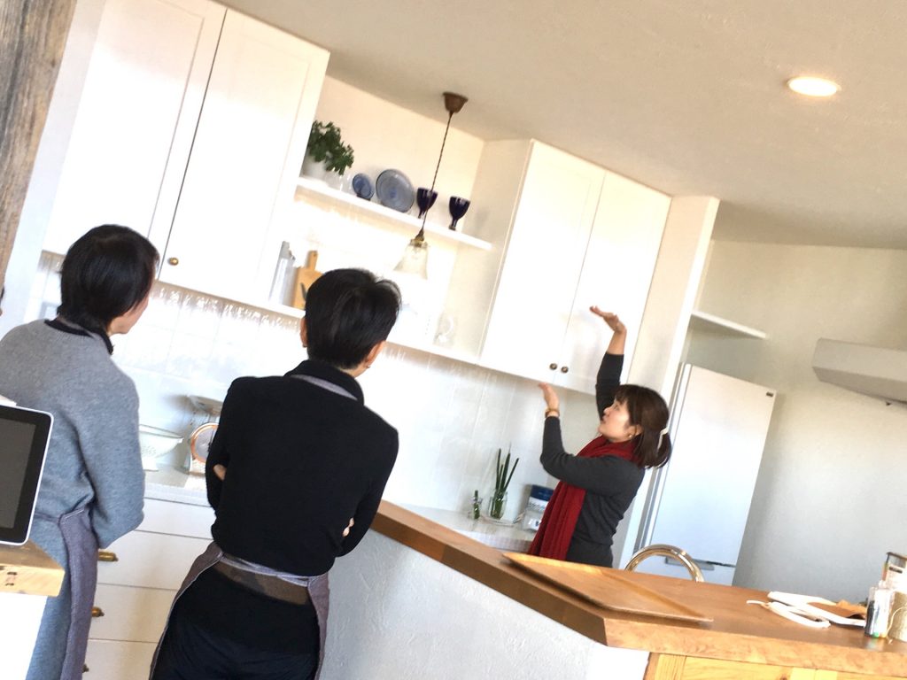 1C2D1B6B-D3EF-4B65-82BA-73235D55645B