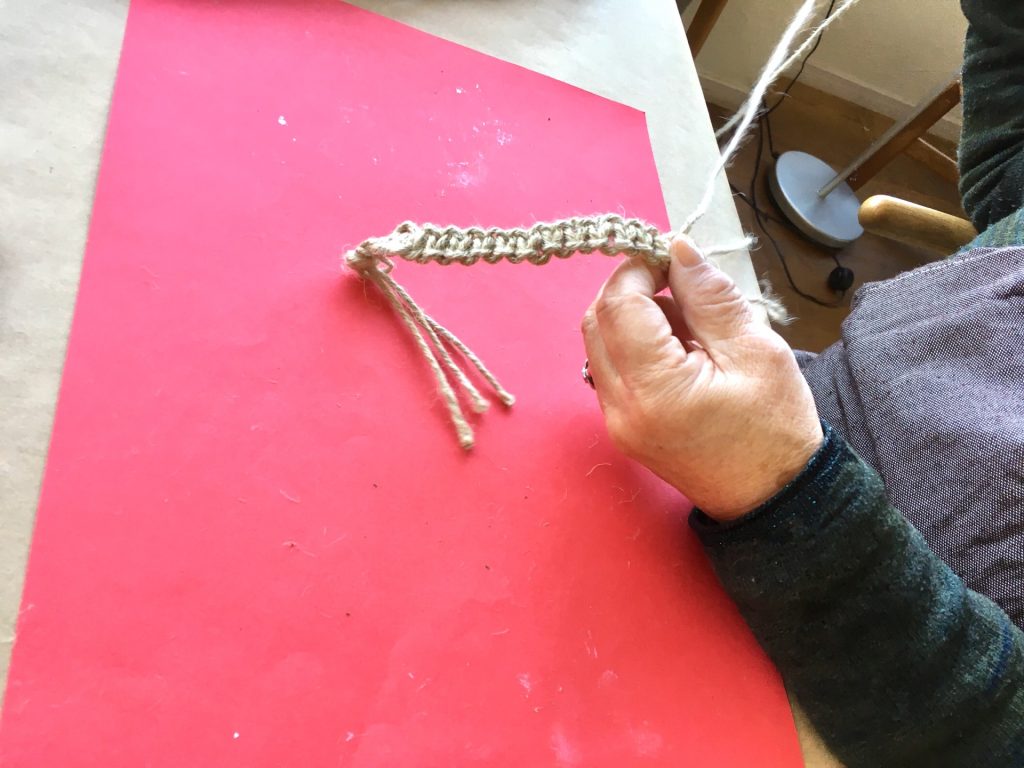 90F043A3-3012-4564-9652-FE777E33C97D