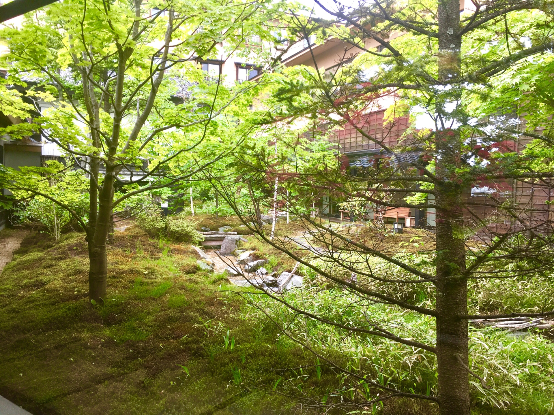 【ゆったり旅行in草津】草津といえば「湯畑」も忘れずに…＊瓦を敷いた歩道も