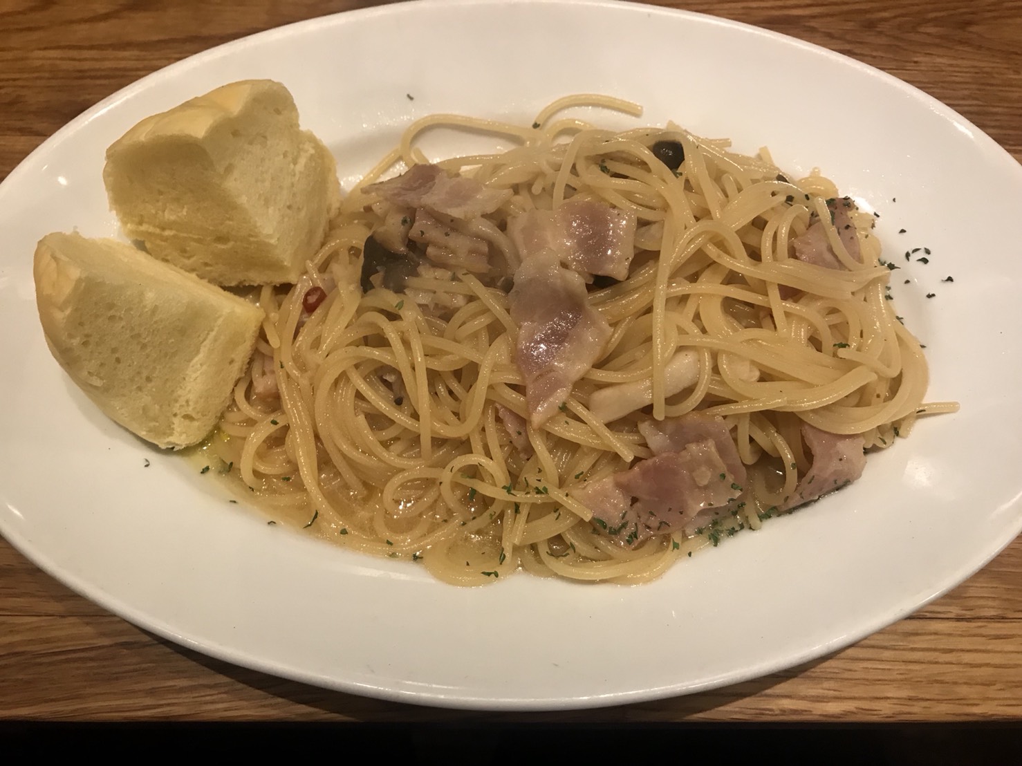 用賀 ワイン食堂 本日のパスタ