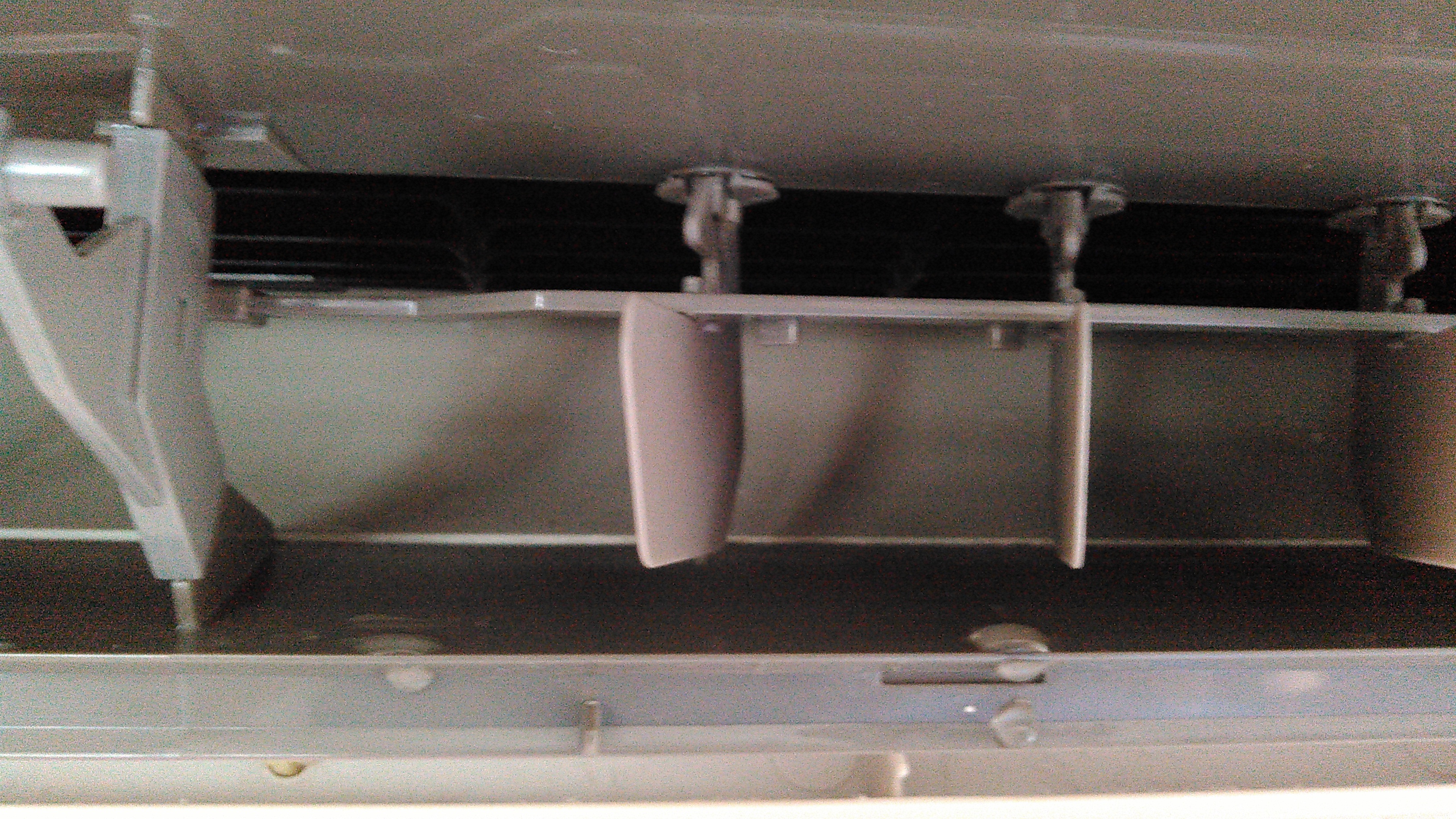 自動おそうじ機能付のエアコンは本当に清掃がいらないのか検証してみた。