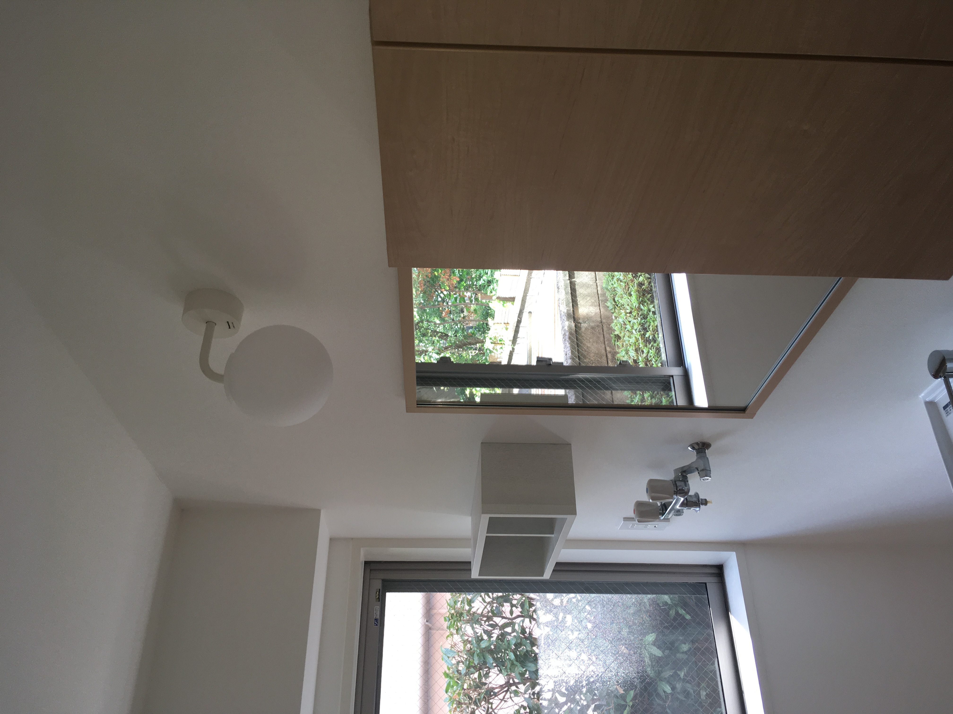 洗面化粧台交換  造作風