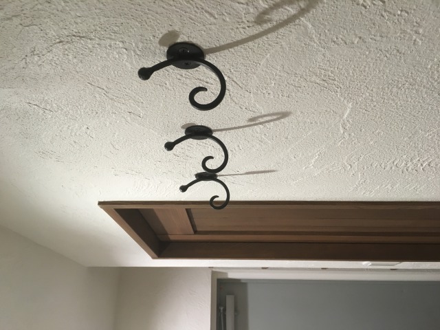 玄関 コート掛け