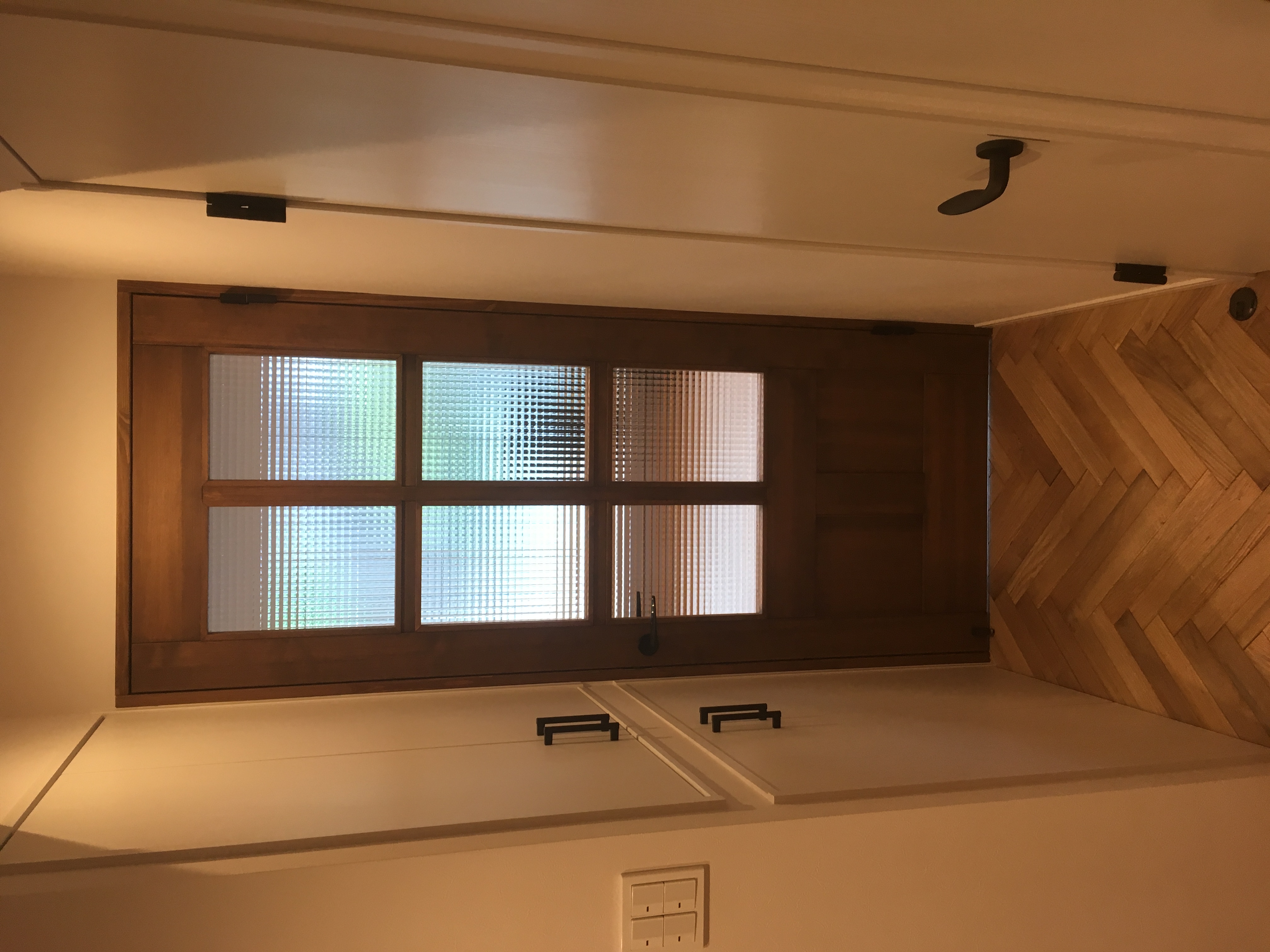 ヘリンボーンフローリング