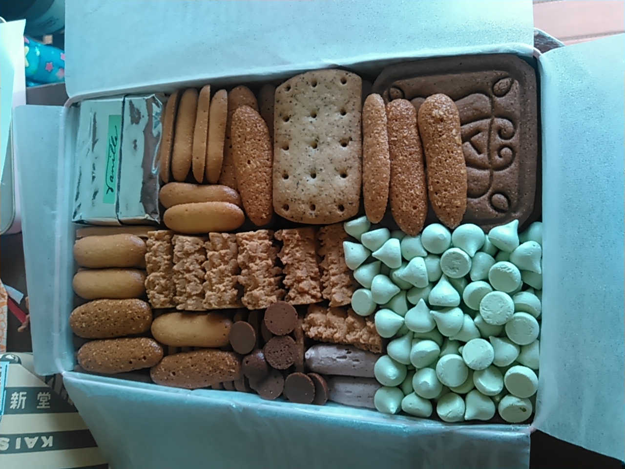 村上開新堂のクッキー