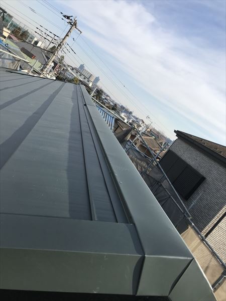 スレート瓦から金属屋根工事