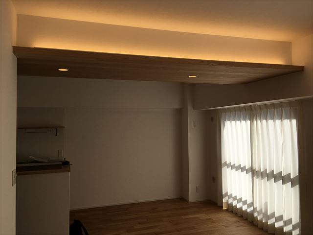 マンションの梁型部分に化粧【完成】