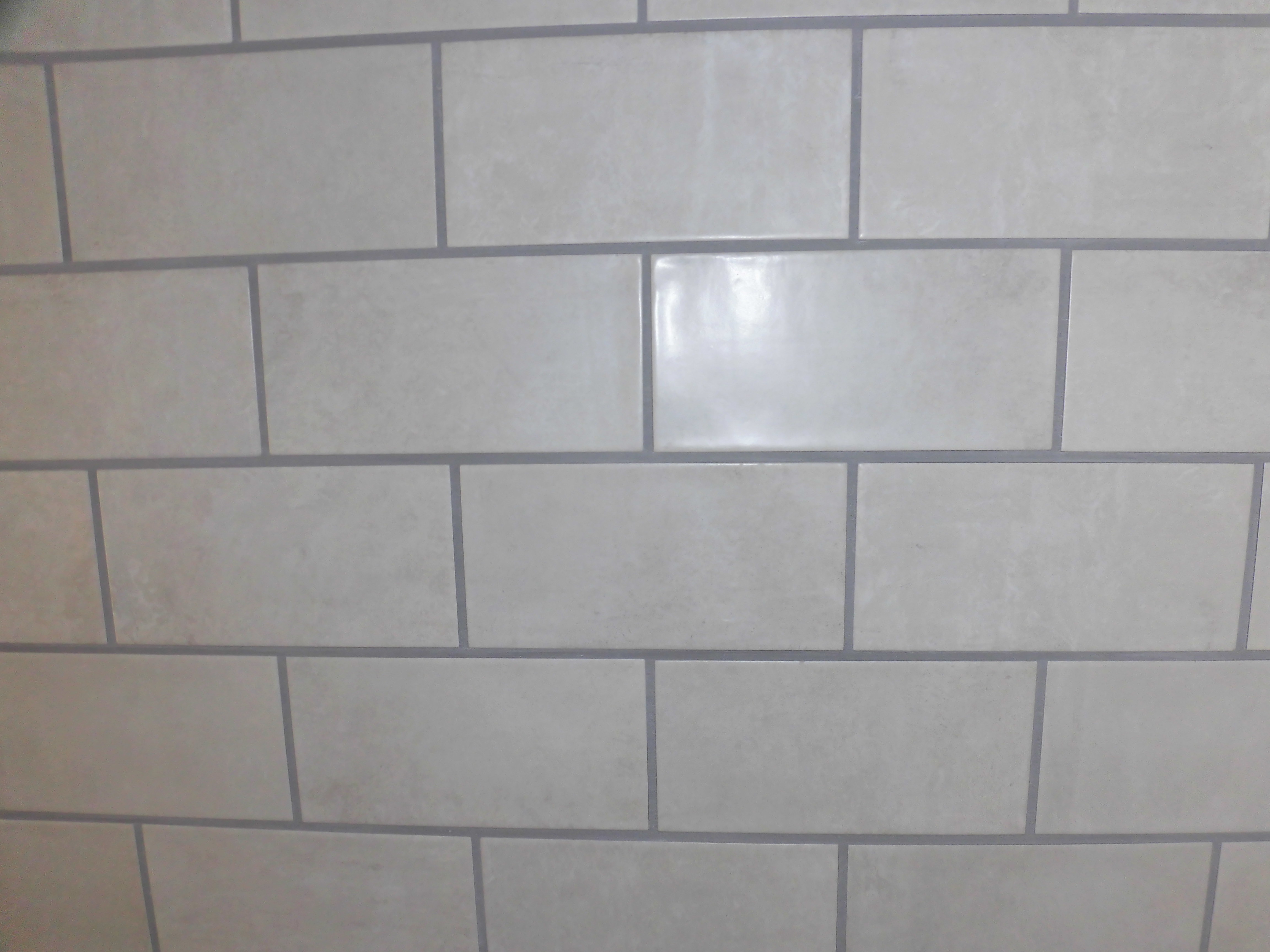 シンプルなフレームキッチン