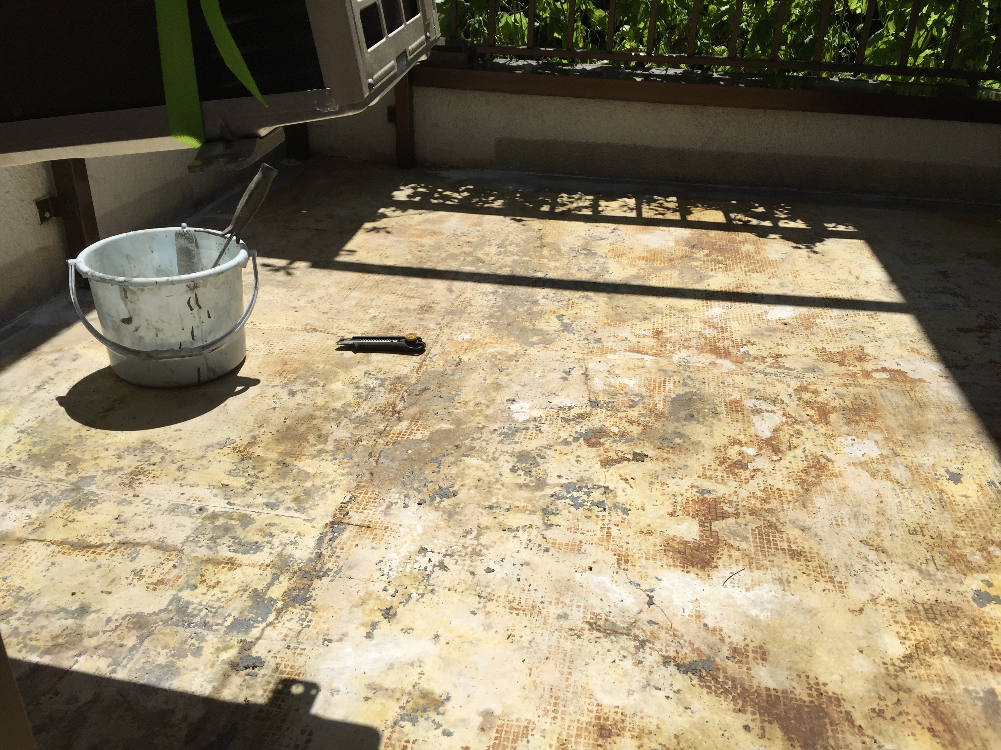 雨漏れ被害　防水工事