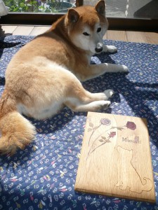 彫り物とワンちゃん
