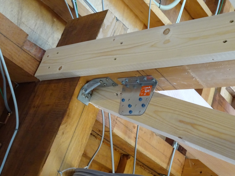 passiv design(ﾊﾟｯｼﾌﾞﾃﾞｻﾞｲﾝ)の現場（耐震補強後）