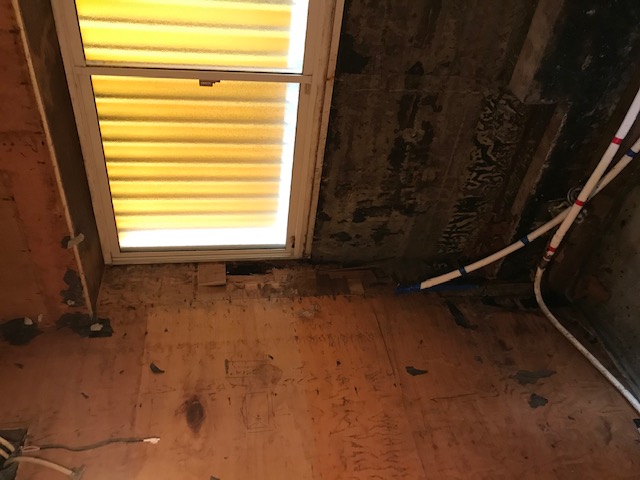 タイルの浴室、解体してみたら・・・