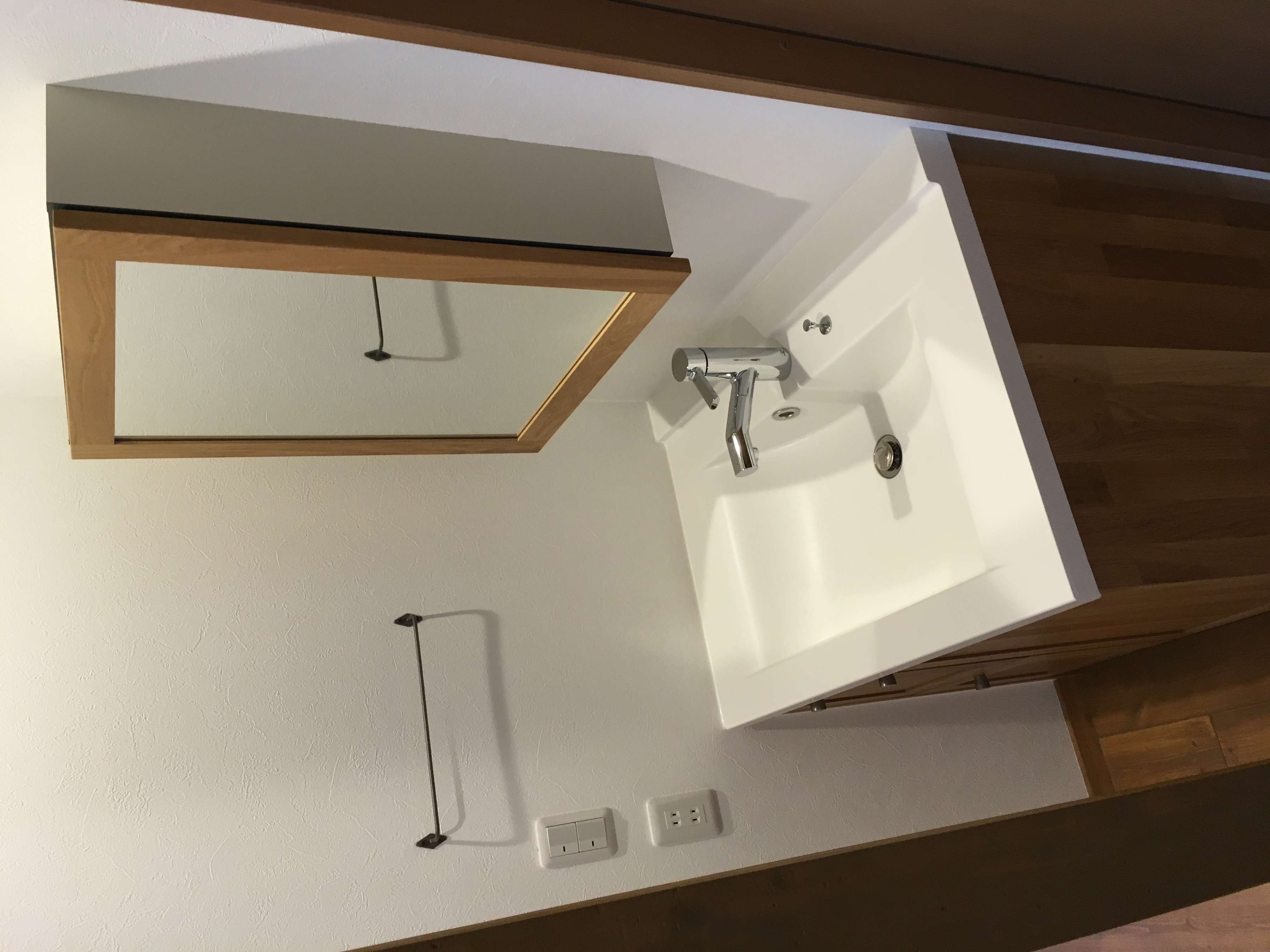 ハウスクエア横浜店☆ウッドワンの無垢の木の洗面台