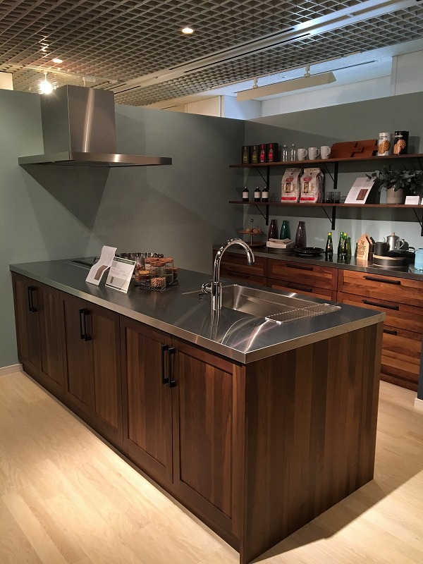 WOODONEショールーム