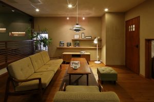 011_h横浜店_店舗