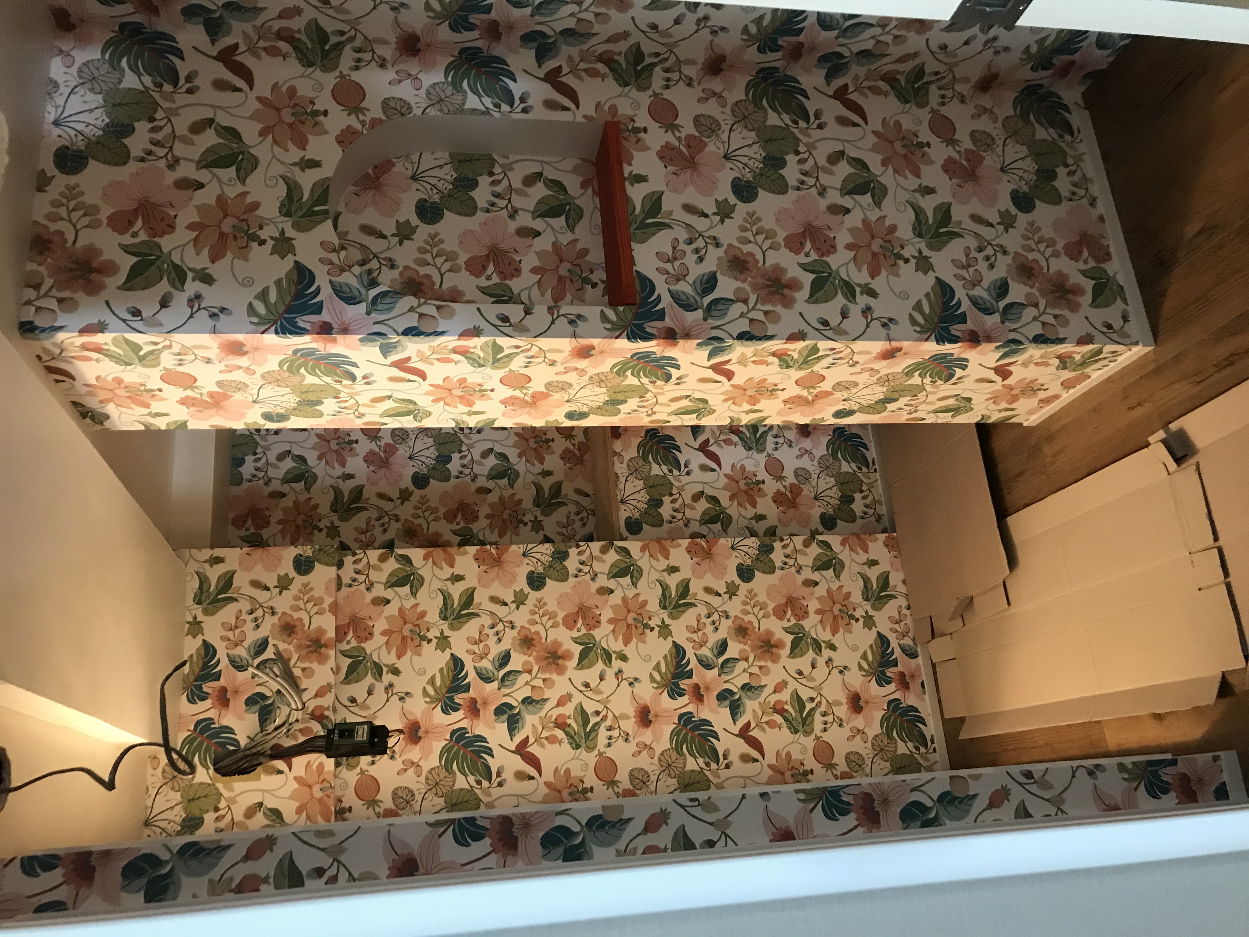 輸入壁紙クロス　水廻り　アクセント