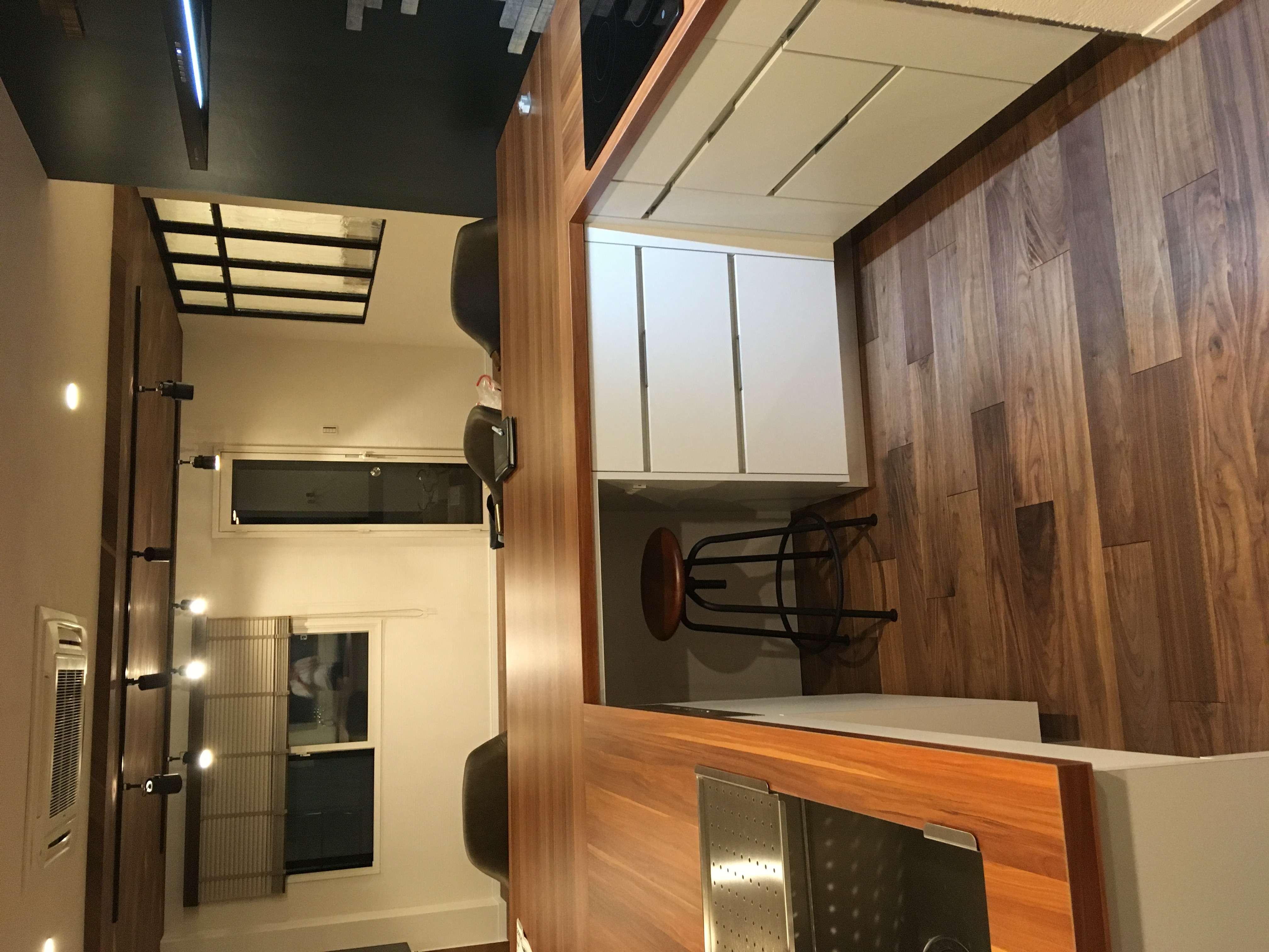 キッチンハウス製オーダーキッチン～コックピット型～