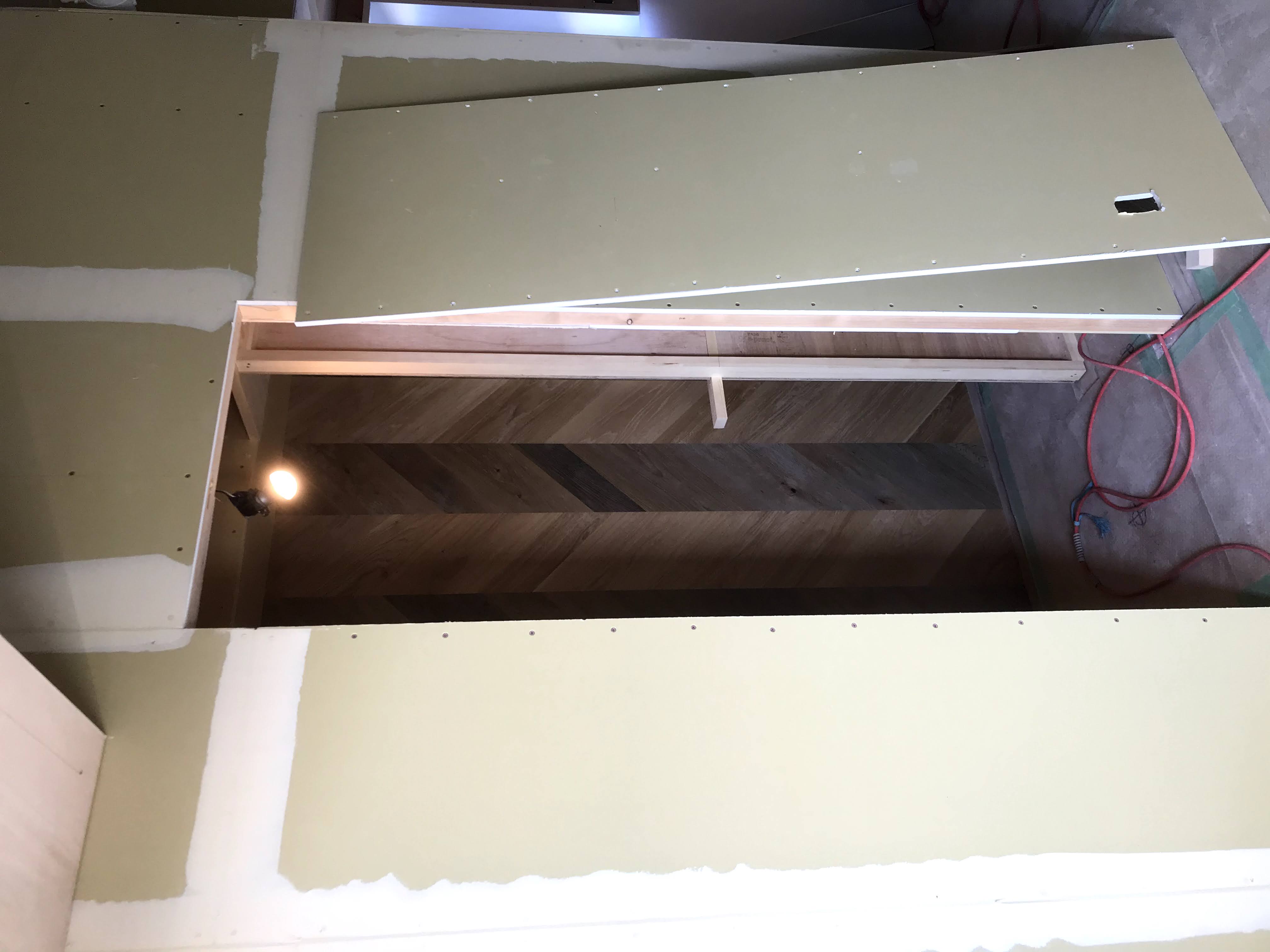 マンションフルスケリノベ　～14：パントリーの隠れアクセント～