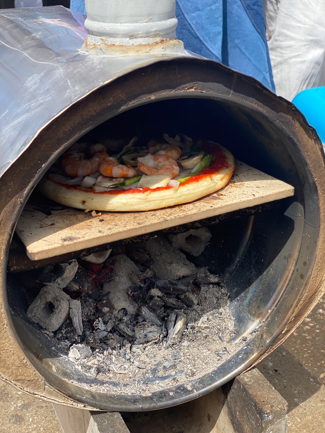 手作りピザ窯でお花見♪