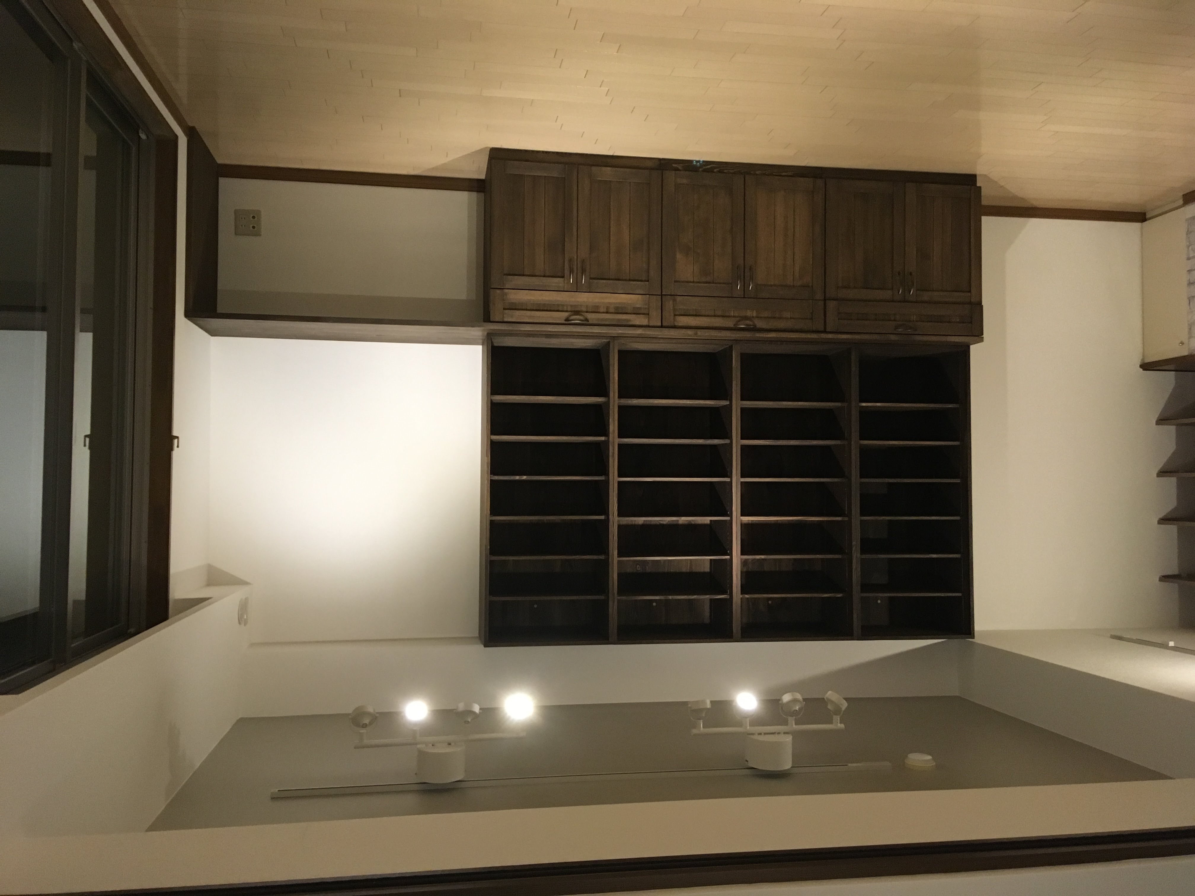 ワークスペースの造作家具