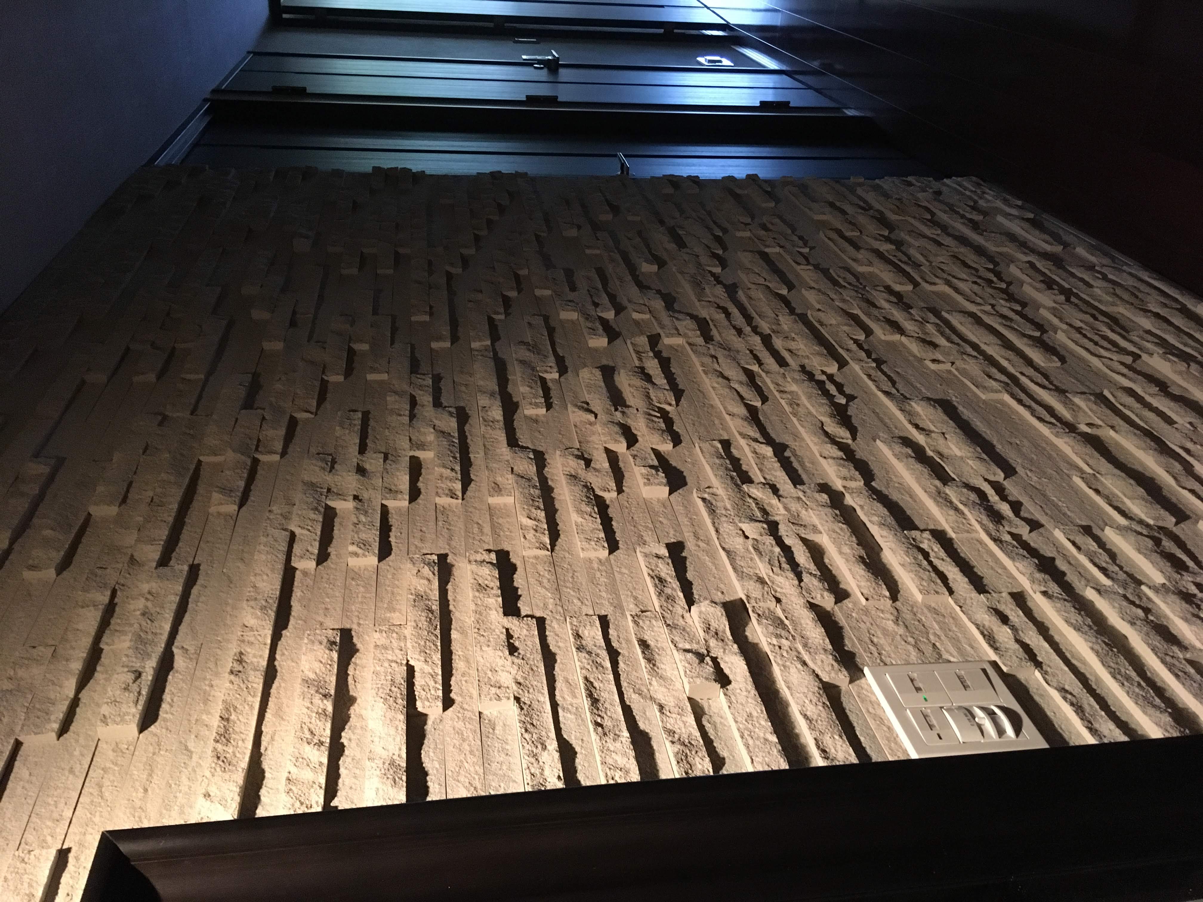 玄関のアクセントに！！