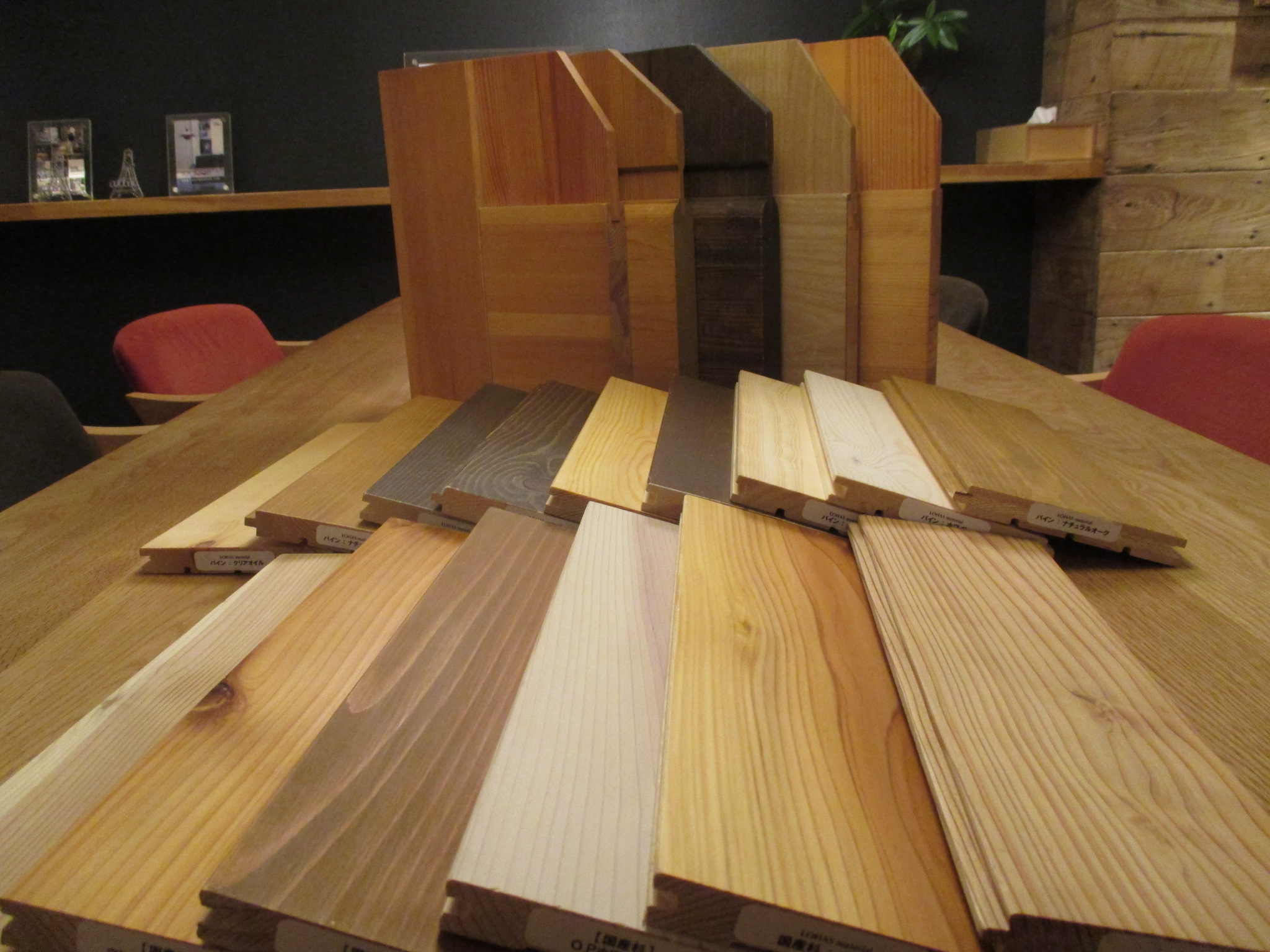 初心者でも安心！無垢フローリングガイド