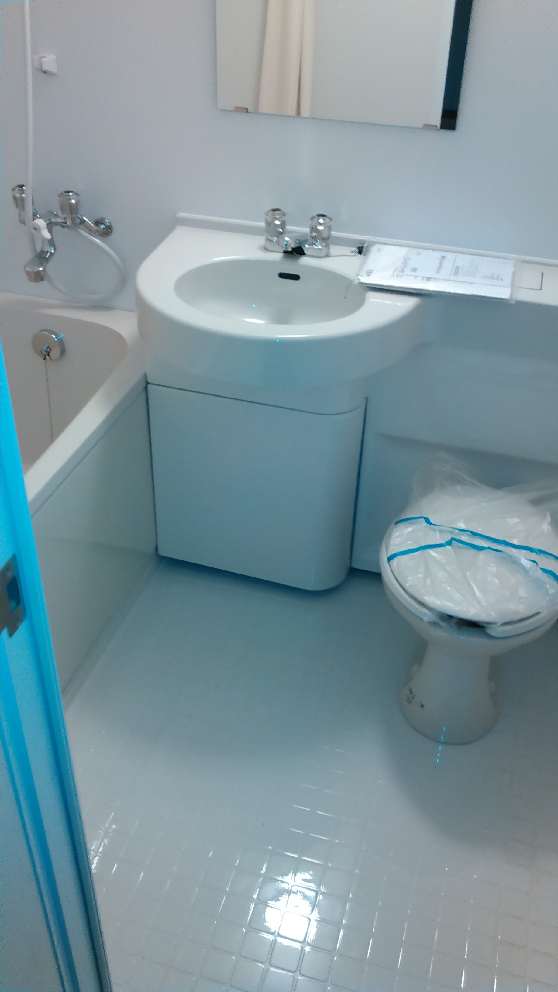 賃貸物件のリフォーム～3点ユニット～