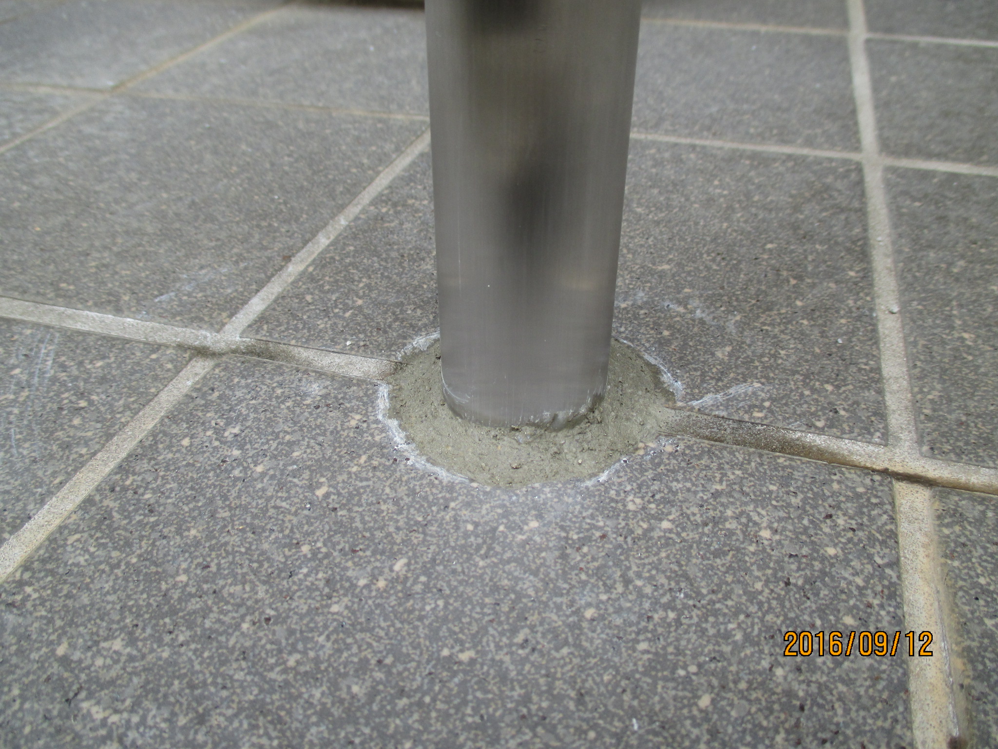 補助金をうけての手摺設置