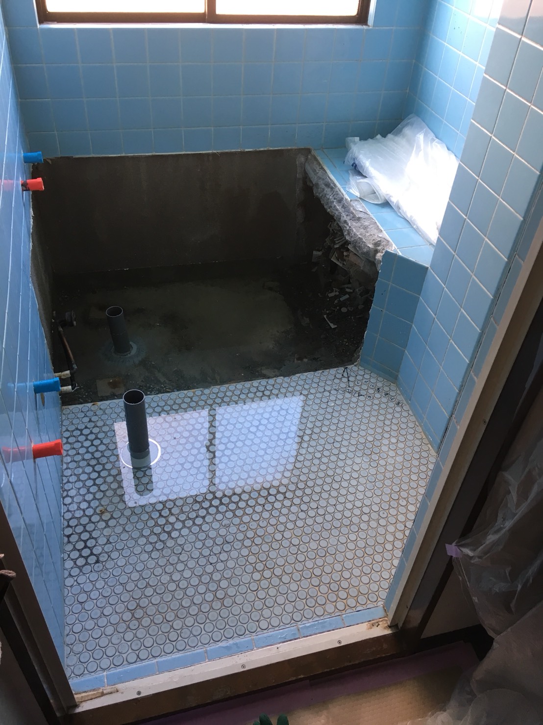 お風呂場がプールに・・・・