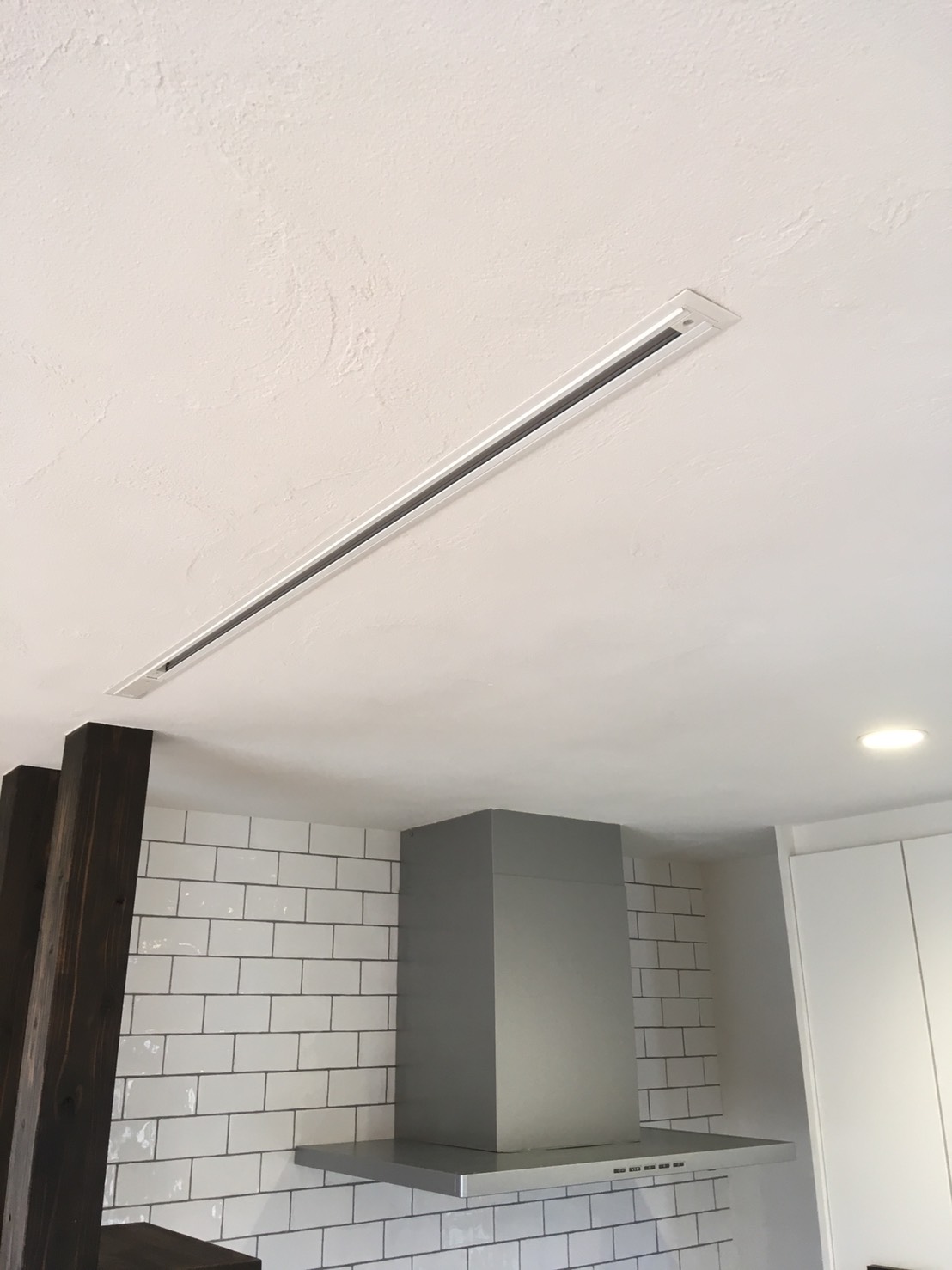 ﾗｲﾃｨﾝｸﾞﾚｰﾙって埋め込めるの？？？？？