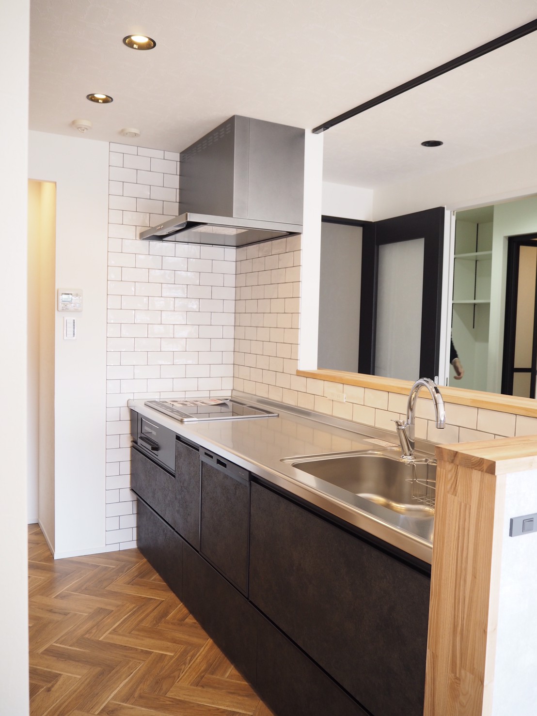 改装工事始めました★【ｷｯﾁﾝ移設】