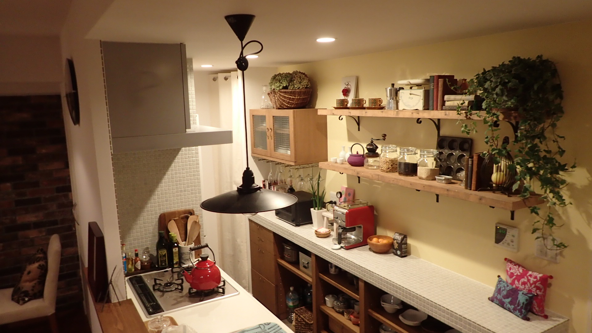 大自然で育った贅沢な古材 ―オールドグロウス―